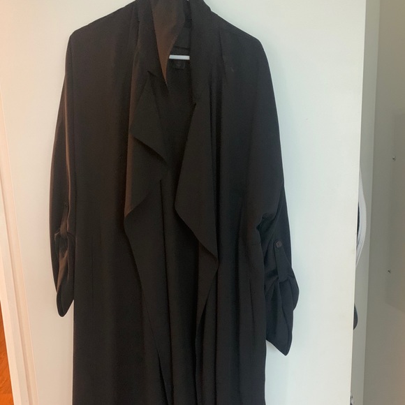 Long black jacket - Picture 1 of 4